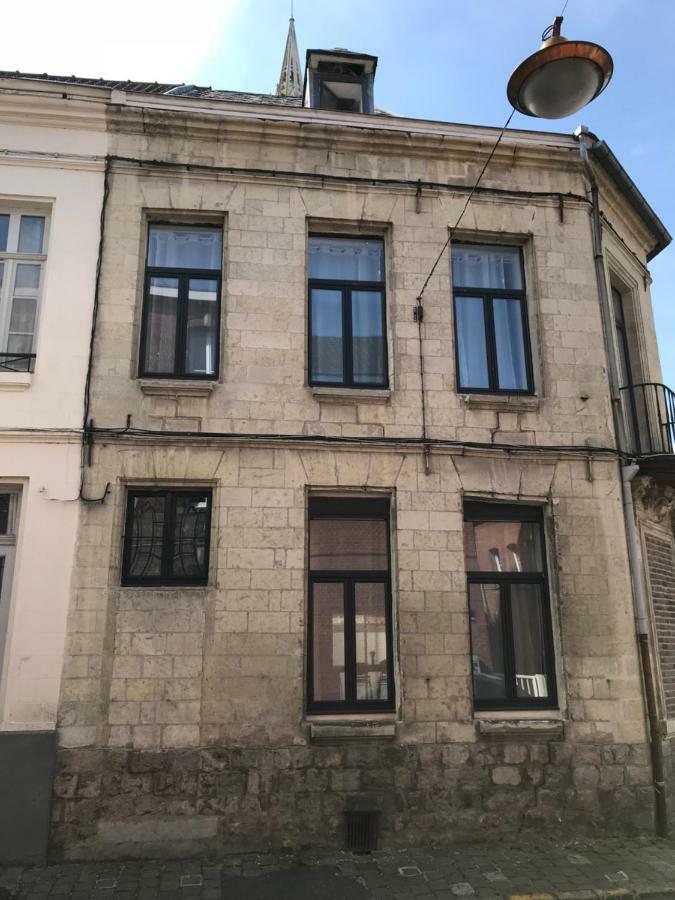 Villa Des Ursulines 瓦朗西纳 外观 照片